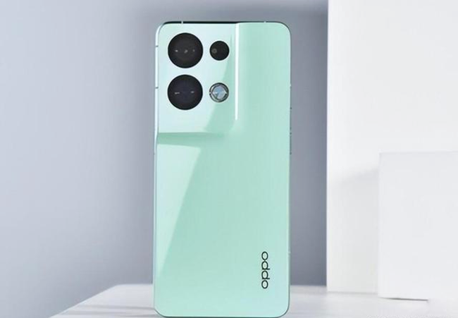 oppo reno8快充瓦数介绍