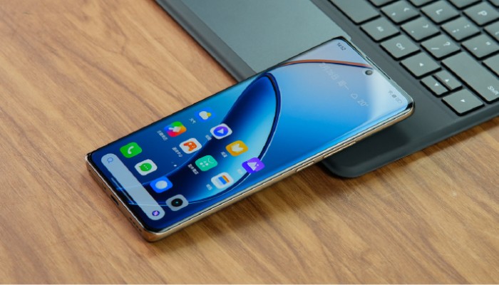 真我Realme GT Neo6 SE屏幕耗电严重吗？