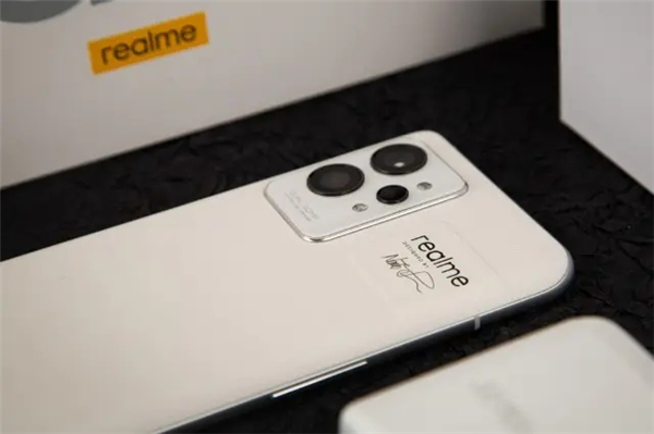 真我Realme Q5 狂欢版如何切换4G