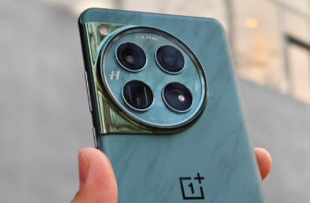 一加12如何降级系统