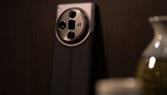 OPPO Find X7 Ultra卫星通信版支持支持双卡双待吗？