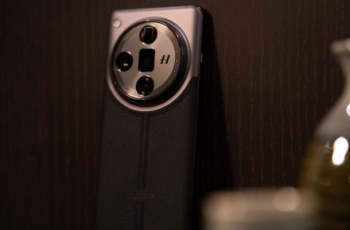 OPPO Find X7 Ultra卫星通信版支持支持双卡双待吗？