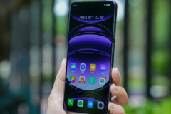 真我Realme GT6怎么调整屏幕刷新率？