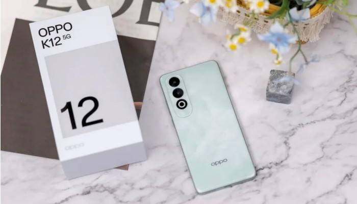 OPPO K12如何调整字体大小？